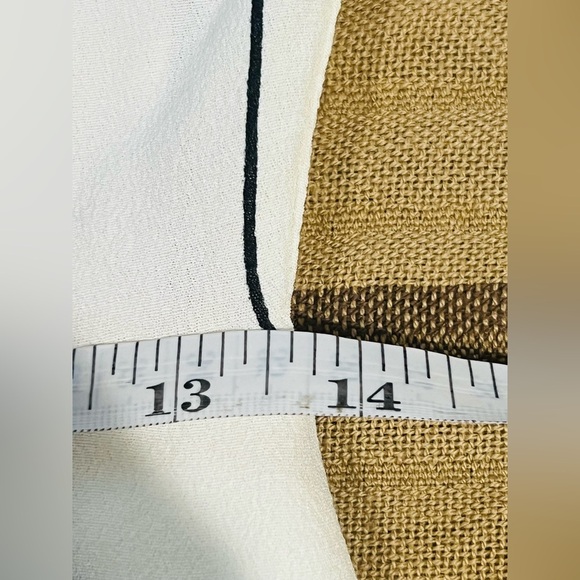 ASTR The Label White Black Size L Women Keyhole V Neck Striped Midi Dress L - Picture 13 of 13